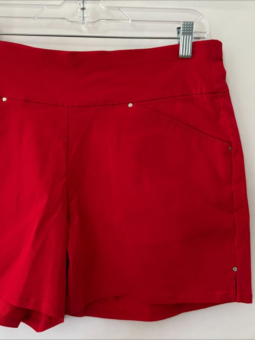NWT INC International Concepts Red Mid-Rise Flat Front Shorts 5" Inseam Size 8 - Picture 3 of 8